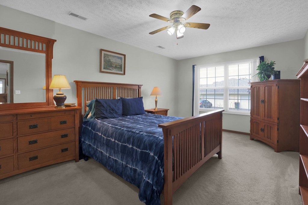 648 Villa Drive, Ontario, Ohio 44906, 2 Bedrooms Bedrooms, ,2 BathroomsBathrooms,Residential,For Sale,Villa Drive,9067413