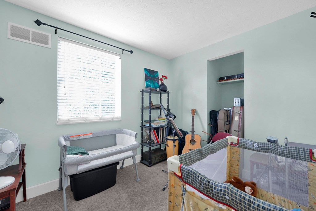 8755 Crestwater Drive, Galloway, Ohio 43119, 3 Bedrooms Bedrooms, ,1 BathroomBathrooms,Residential,For Sale,Crestwater Drive,9067421