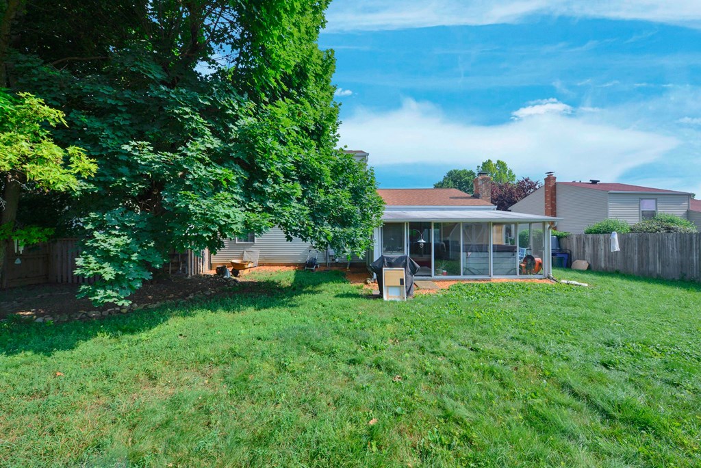 8755 Crestwater Drive, Galloway, Ohio 43119, 3 Bedrooms Bedrooms, ,1 BathroomBathrooms,Residential,For Sale,Crestwater Drive,9067421