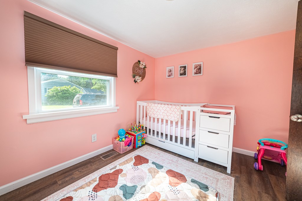 1517 State Route 113 E, Milan, Ohio 44846, 3 Bedrooms Bedrooms, ,1 BathroomBathrooms,Residential,For Sale,State Route 113 E,9067424