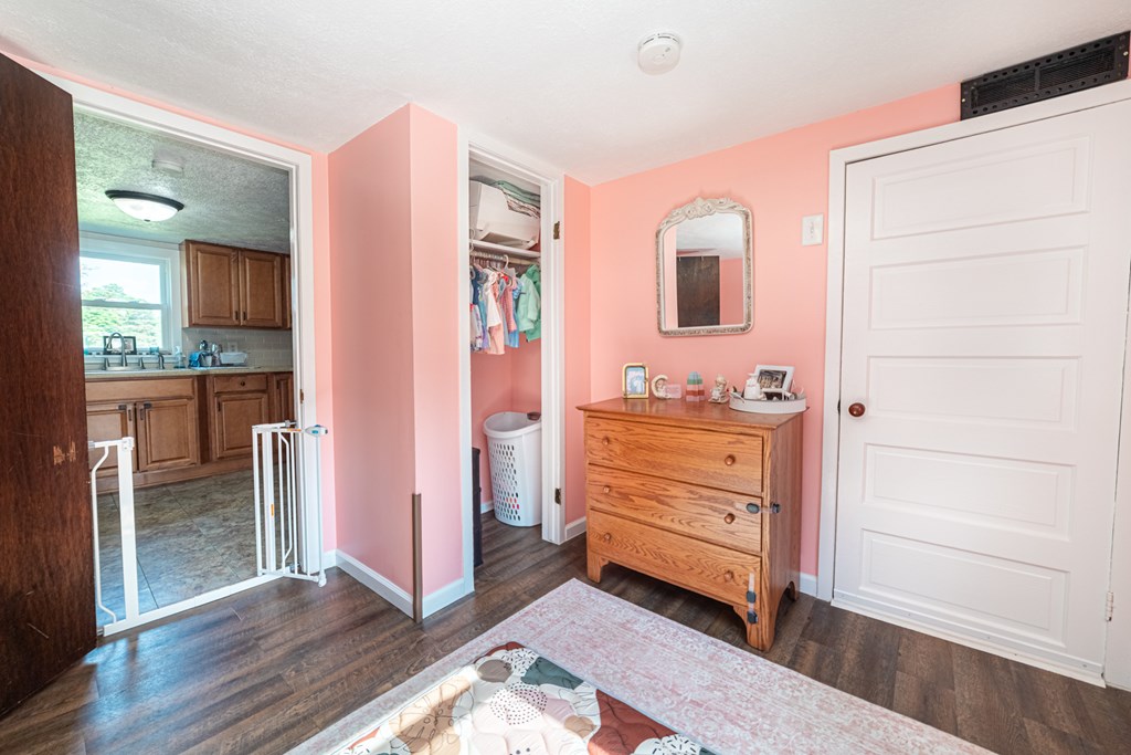1517 State Route 113 E, Milan, Ohio 44846, 3 Bedrooms Bedrooms, ,1 BathroomBathrooms,Residential,For Sale,State Route 113 E,9067424