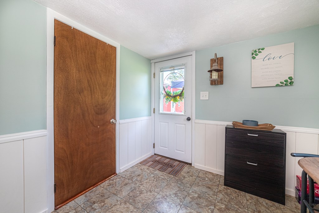 1517 State Route 113 E, Milan, Ohio 44846, 3 Bedrooms Bedrooms, ,1 BathroomBathrooms,Residential,For Sale,State Route 113 E,9067424