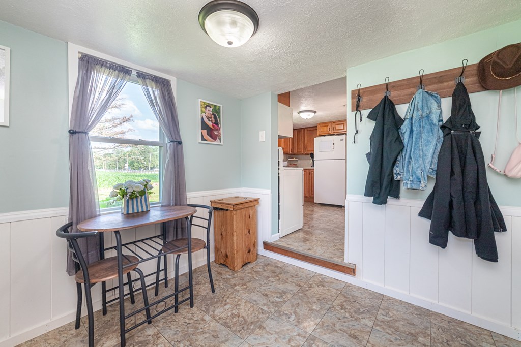 1517 State Route 113 E, Milan, Ohio 44846, 3 Bedrooms Bedrooms, ,1 BathroomBathrooms,Residential,For Sale,State Route 113 E,9067424