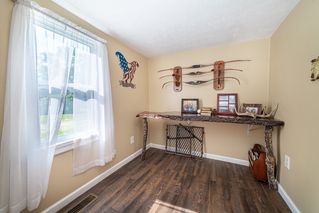 1517 State Route 113 E, Milan, Ohio 44846, 3 Bedrooms Bedrooms, ,1 BathroomBathrooms,Residential,For Sale,State Route 113 E,9067424