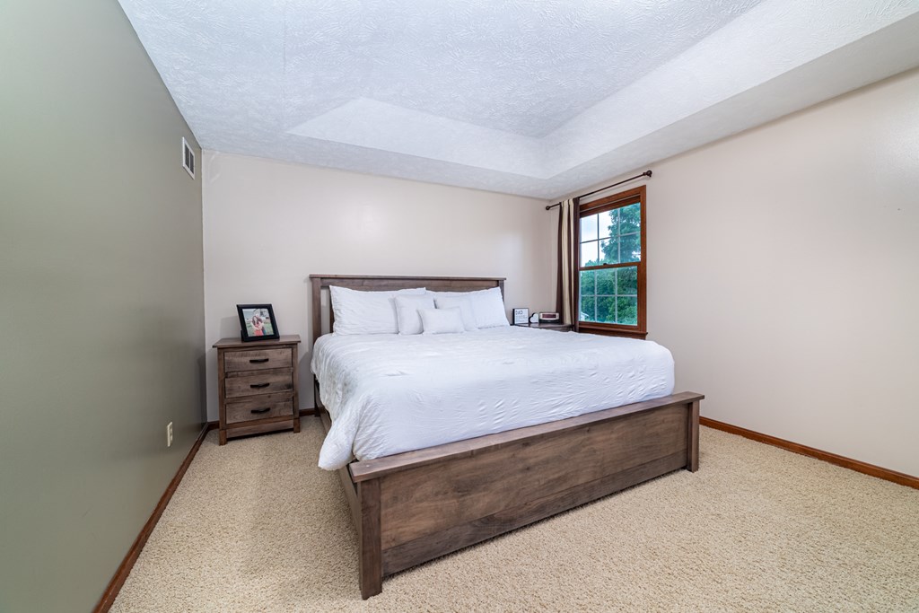 550 Dirlam Lane, Mansfield, Ohio 44904, 4 Bedrooms Bedrooms, ,2 BathroomsBathrooms,Residential,For Sale,Dirlam Lane,9067441