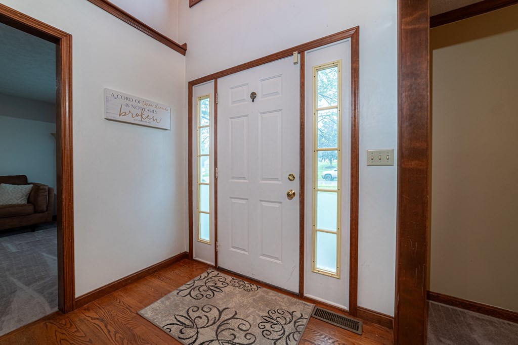 550 Dirlam Lane, Mansfield, Ohio 44904, 4 Bedrooms Bedrooms, ,2 BathroomsBathrooms,Residential,For Sale,Dirlam Lane,9067441