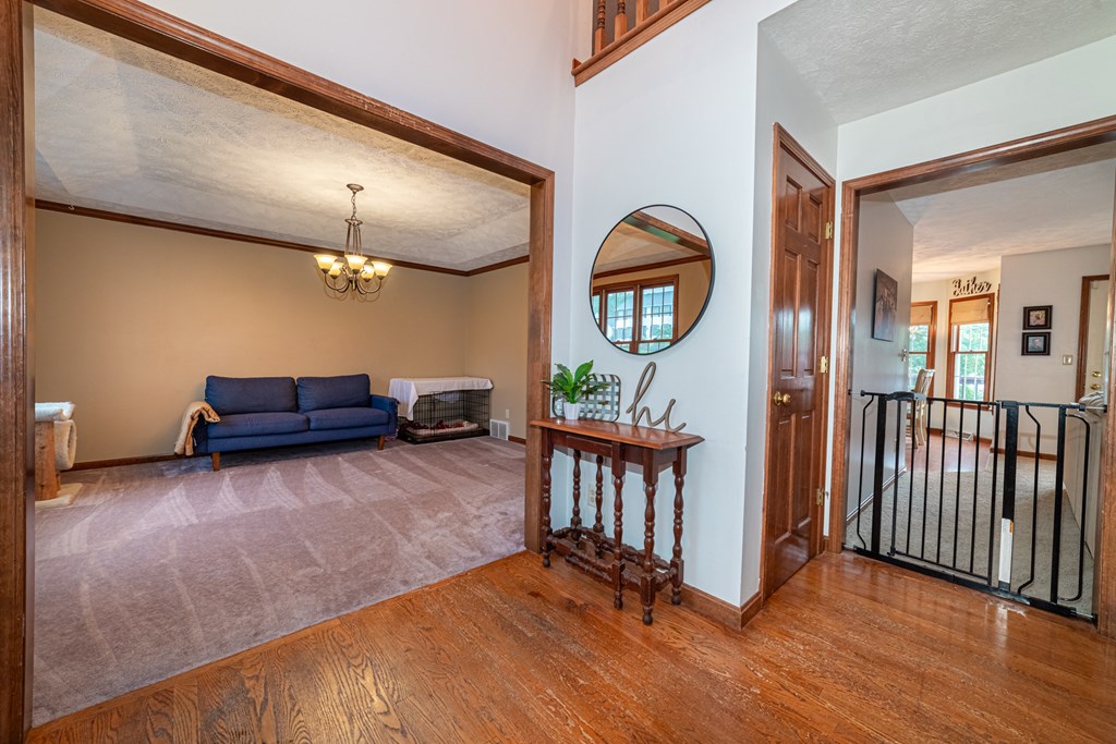 550 Dirlam Lane, Mansfield, Ohio 44904, 4 Bedrooms Bedrooms, ,2 BathroomsBathrooms,Residential,For Sale,Dirlam Lane,9067441