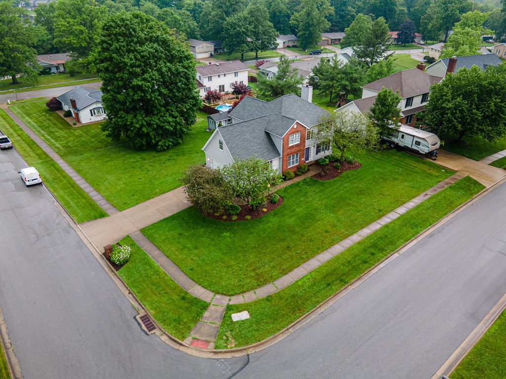 550 Dirlam Lane, Mansfield, Ohio 44904, 4 Bedrooms Bedrooms, ,2 BathroomsBathrooms,Residential,For Sale,Dirlam Lane,9067441