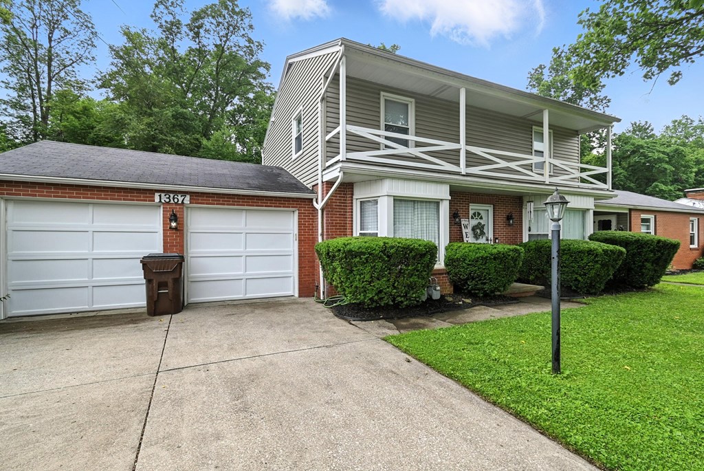 1367 -1369 Wilging Drive, Mansfield, Ohio 44907, 5 Bedrooms Bedrooms, ,Residential Income,For Sale,-1369 Wilging Drive,9067442