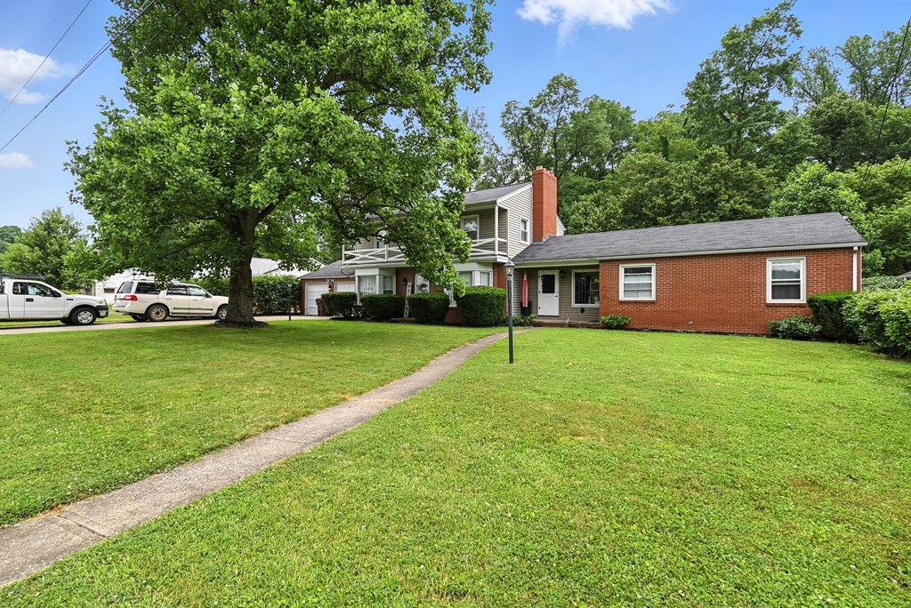 1367 -1369 Wilging Drive, Mansfield, Ohio 44907, 5 Bedrooms Bedrooms, ,Residential Income,For Sale,-1369 Wilging Drive,9067442