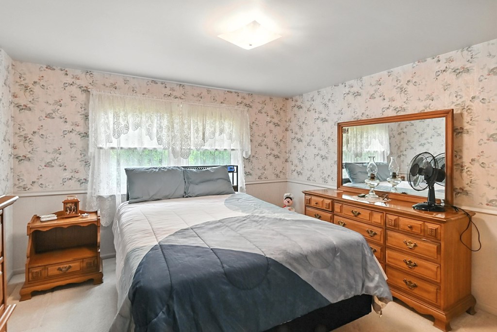 1400 N Washington N Road, Mansfield, Ohio 44903, 4 Bedrooms Bedrooms, ,2 BathroomsBathrooms,Residential,For Sale,Washington N Road,9067473