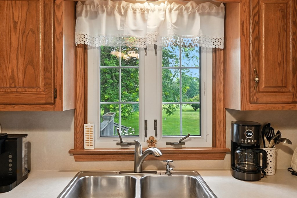 1400 N Washington N Road, Mansfield, Ohio 44903, 4 Bedrooms Bedrooms, ,2 BathroomsBathrooms,Residential,For Sale,Washington N Road,9067473
