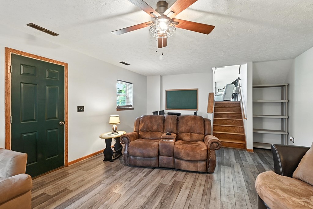 1953 Teakwood Drive, Ontario, Ohio 44906, 3 Bedrooms Bedrooms, ,2 BathroomsBathrooms,Residential,For Sale,Teakwood Drive,9067474