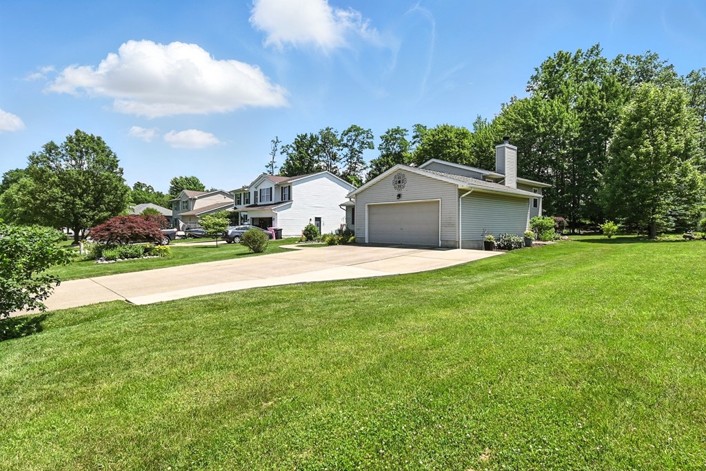 1953 Teakwood Drive, Ontario, Ohio 44906, 3 Bedrooms Bedrooms, ,2 BathroomsBathrooms,Residential,For Sale,Teakwood Drive,9067474