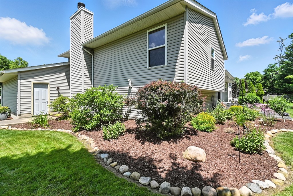 1953 Teakwood Drive, Ontario, Ohio 44906, 3 Bedrooms Bedrooms, ,2 BathroomsBathrooms,Residential,For Sale,Teakwood Drive,9067474