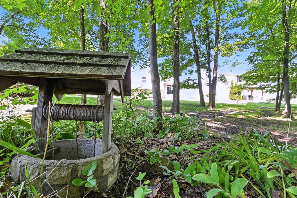 1953 Teakwood Drive, Ontario, Ohio 44906, 3 Bedrooms Bedrooms, ,2 BathroomsBathrooms,Residential,For Sale,Teakwood Drive,9067474