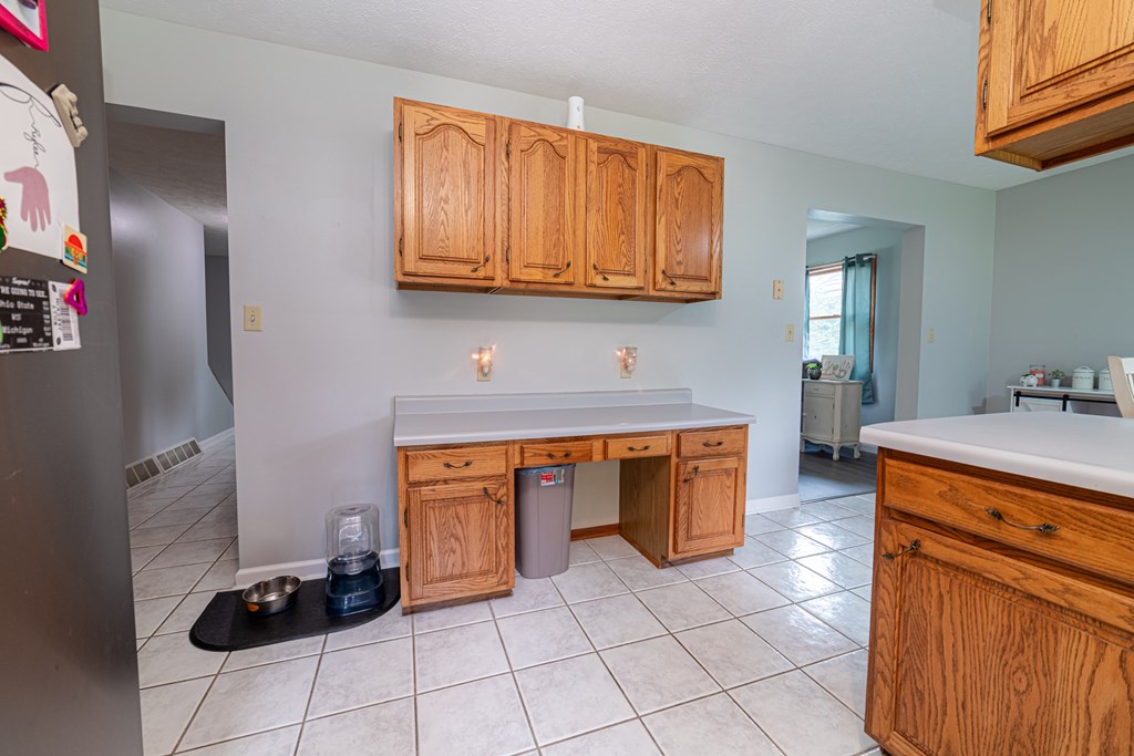 925 Tamarack, Willard, Ohio 44890, 3 Bedrooms Bedrooms, ,1 BathroomBathrooms,Residential,For Sale,Tamarack,9067479