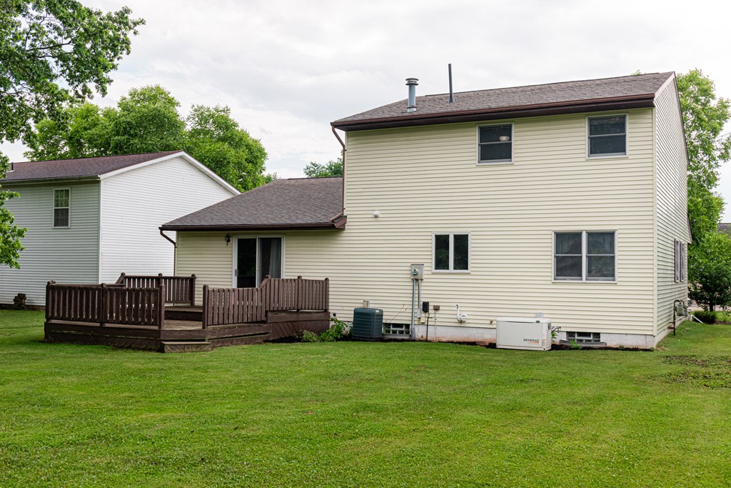 925 Tamarack, Willard, Ohio 44890, 3 Bedrooms Bedrooms, ,1 BathroomBathrooms,Residential,For Sale,Tamarack,9067479