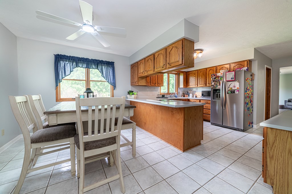 925 Tamarack, Willard, Ohio 44890, 3 Bedrooms Bedrooms, ,1 BathroomBathrooms,Residential,For Sale,Tamarack,9067479