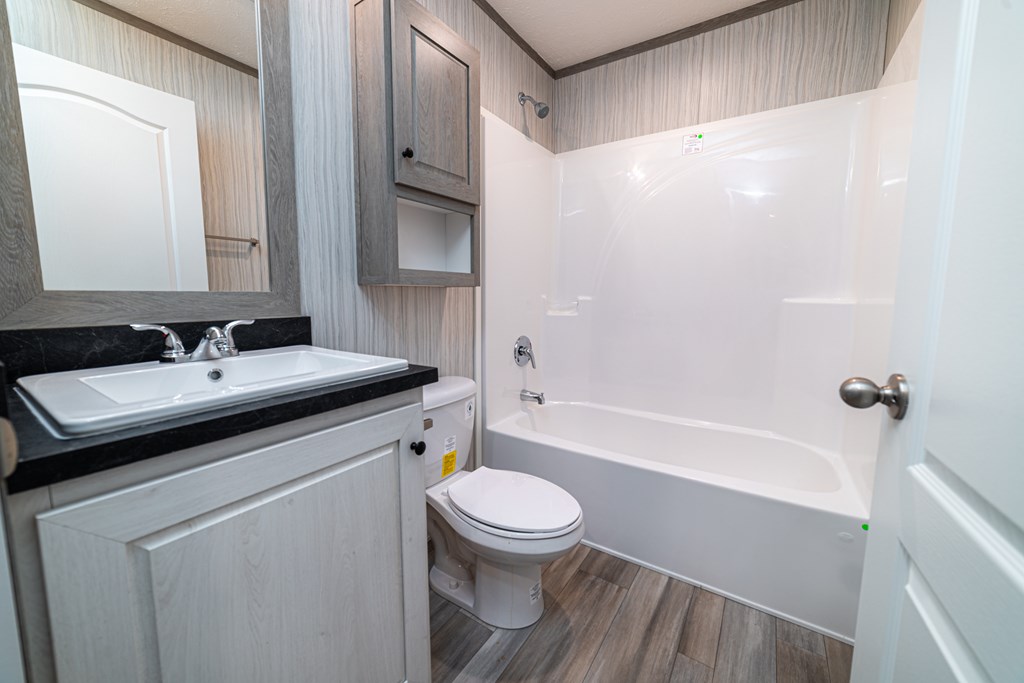 1496 W Fourth Street, Mansfield, Ohio 44906, 3 Bedrooms Bedrooms, ,2 BathroomsBathrooms,Residential,For Sale,Fourth Street,9061195