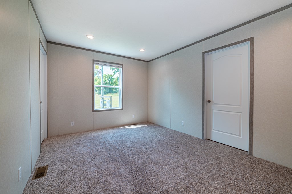 1496 W Fourth Street, Mansfield, Ohio 44906, 3 Bedrooms Bedrooms, ,2 BathroomsBathrooms,Residential,For Sale,Fourth Street,9061195