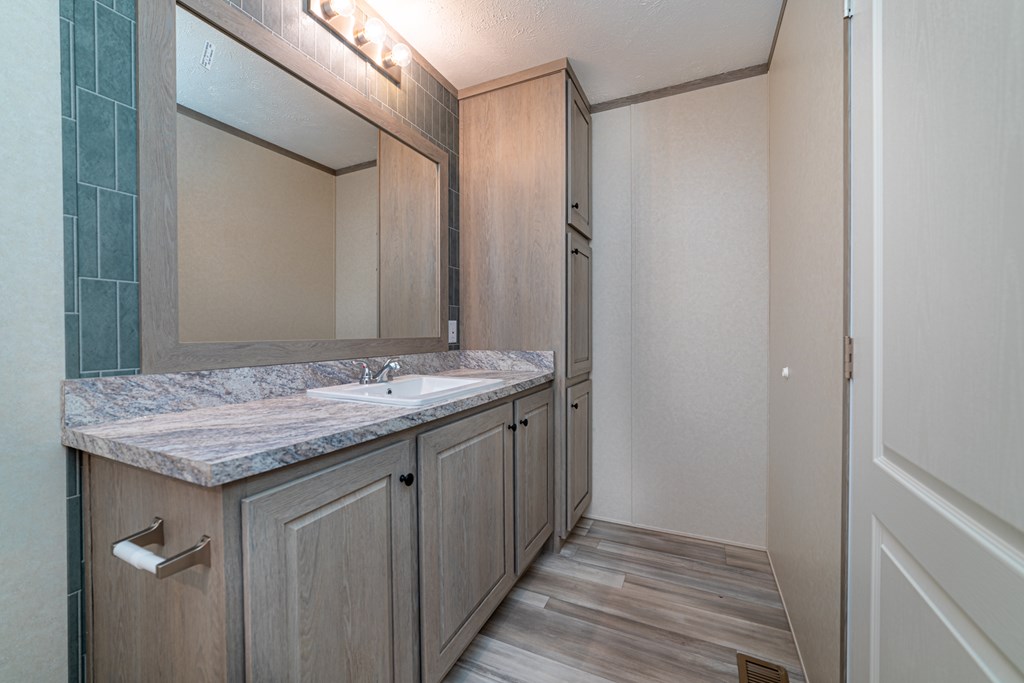 1496 W Fourth Street, Mansfield, Ohio 44906, 3 Bedrooms Bedrooms, ,2 BathroomsBathrooms,Residential,For Sale,Fourth Street,9061195