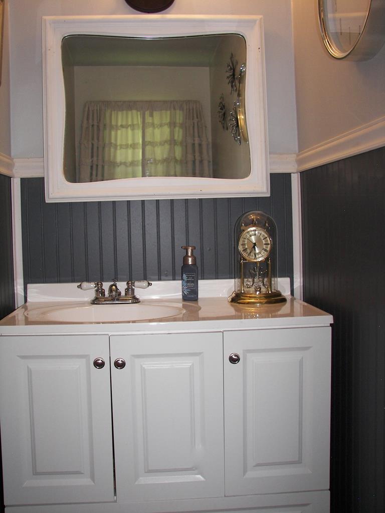 1928 Middle-Bellville Road, Mansfield, Ohio 44904, 3 Bedrooms Bedrooms, ,1 BathroomBathrooms,Residential,For Sale,Middle-Bellville Road,9067499