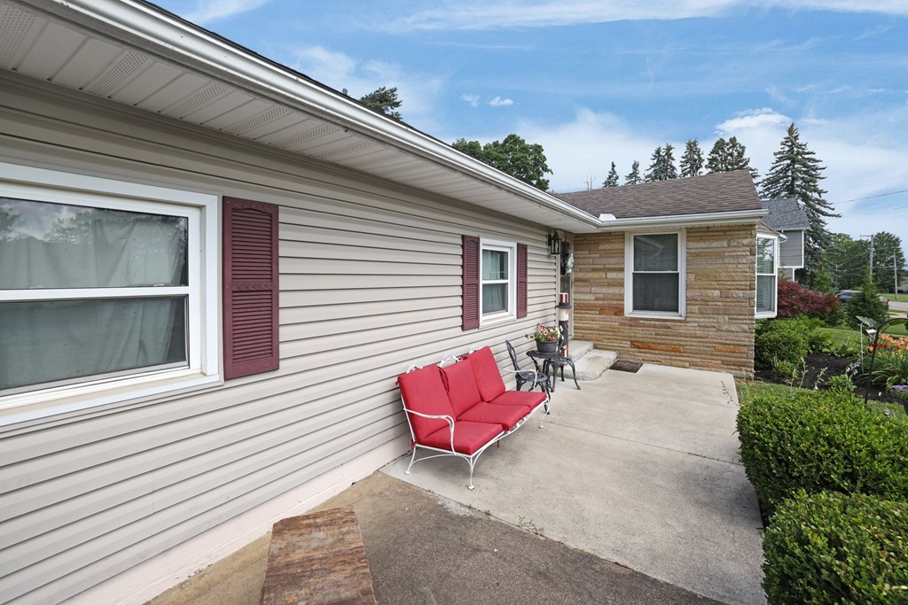 1928 Middle-Bellville Road, Mansfield, Ohio 44904, 3 Bedrooms Bedrooms, ,1 BathroomBathrooms,Residential,For Sale,Middle-Bellville Road,9067499