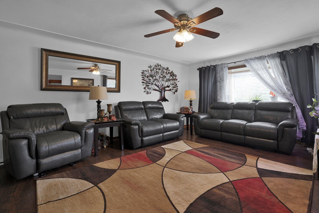 1928 Middle-Bellville Road, Mansfield, Ohio 44904, 3 Bedrooms Bedrooms, ,1 BathroomBathrooms,Residential,For Sale,Middle-Bellville Road,9067499