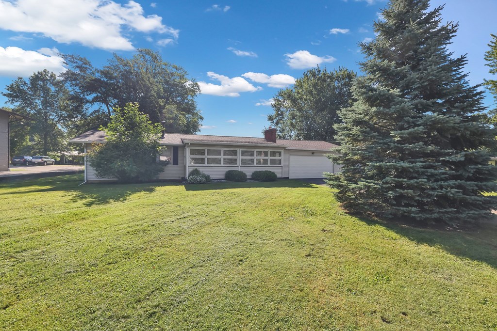 1004 Stewart Rd N, Mansfield, Ohio 44905, 3 Bedrooms Bedrooms, ,3 BathroomsBathrooms,Residential,For Sale,Stewart Rd N,9067500