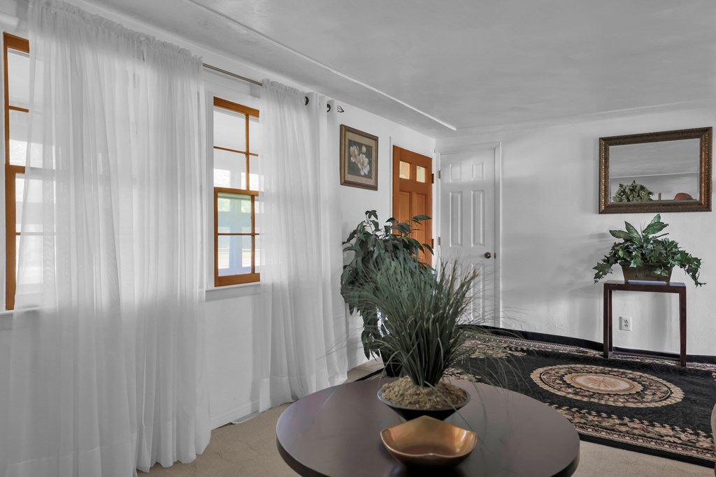 1004 Stewart Rd N, Mansfield, Ohio 44905, 3 Bedrooms Bedrooms, ,3 BathroomsBathrooms,Residential,For Sale,Stewart Rd N,9067500