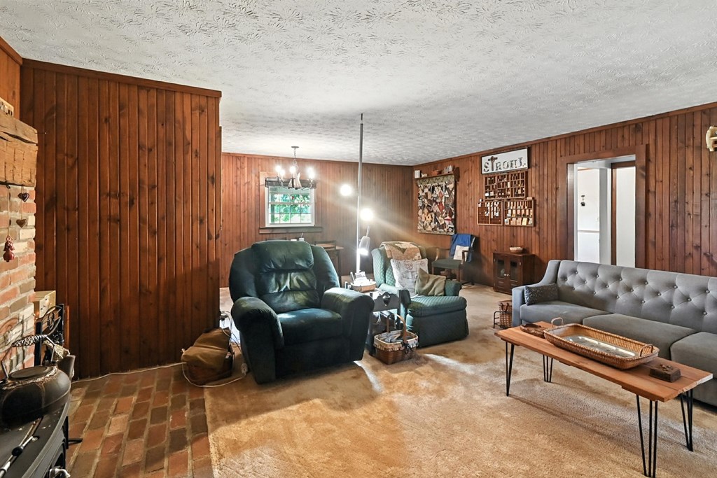 1994 County Road 61, Edison, Ohio 43320, 4 Bedrooms Bedrooms, ,1 BathroomBathrooms,Residential,For Sale,County Road 61,9067501