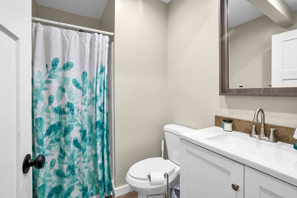 113 Third Street, New London, Ohio 44851, 3 Bedrooms Bedrooms, ,2 BathroomsBathrooms,Residential,For Sale,Third Street,9067514