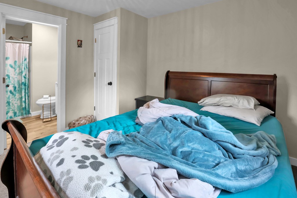 113 Third Street, New London, Ohio 44851, 3 Bedrooms Bedrooms, ,2 BathroomsBathrooms,Residential,For Sale,Third Street,9067514