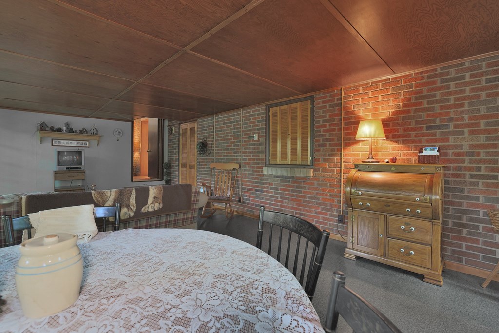 103 Bruce Avenue, Bucyrus, Ohio 44820, 2 Bedrooms Bedrooms, ,2 BathroomsBathrooms,Residential,For Sale,Bruce Avenue,9067523