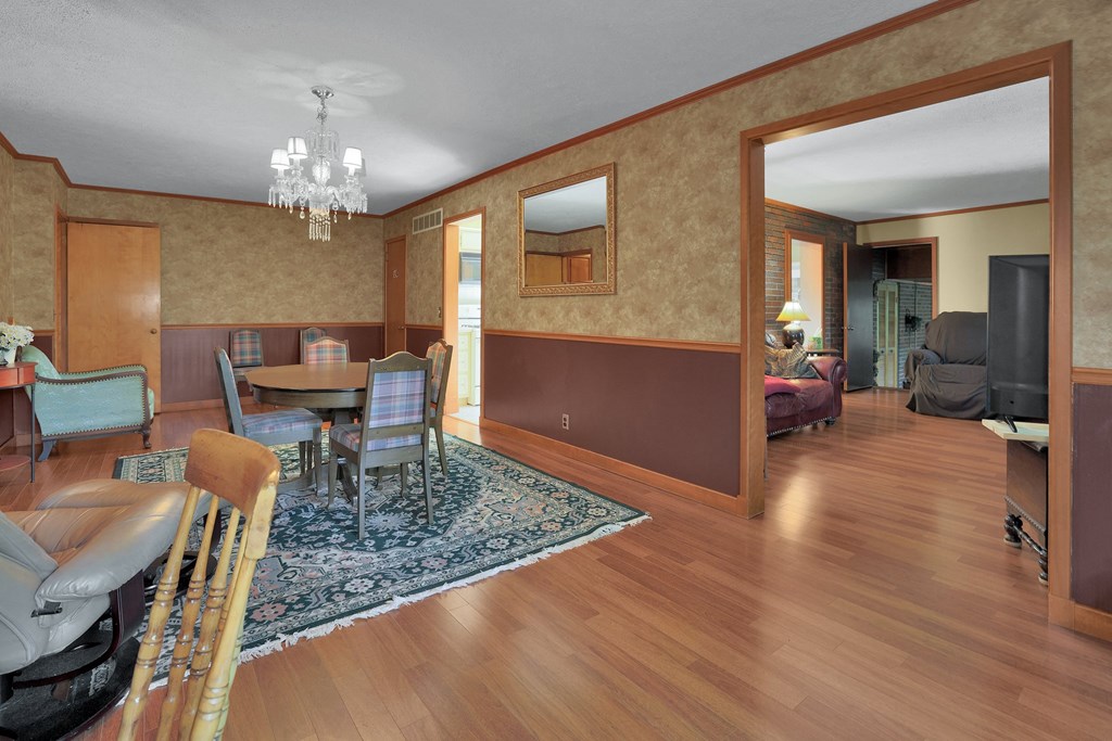 103 Bruce Avenue, Bucyrus, Ohio 44820, 2 Bedrooms Bedrooms, ,2 BathroomsBathrooms,Residential,For Sale,Bruce Avenue,9067523