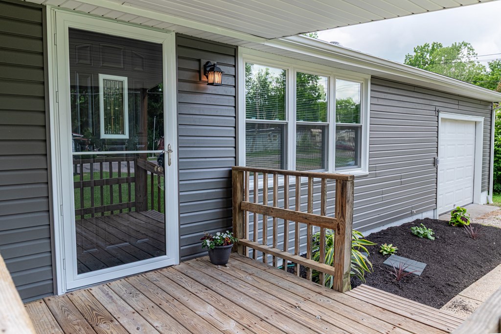 1205 Dawsett Avenue, Galion, Ohio 44833, 3 Bedrooms Bedrooms, ,1 BathroomBathrooms,Residential,For Sale,Dawsett Avenue,9067524