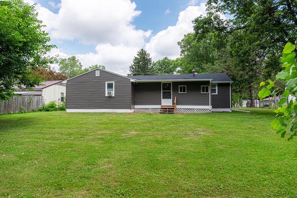 1205 Dawsett Avenue, Galion, Ohio 44833, 3 Bedrooms Bedrooms, ,1 BathroomBathrooms,Residential,For Sale,Dawsett Avenue,9067524