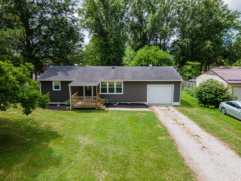 1205 Dawsett Avenue, Galion, Ohio 44833, 3 Bedrooms Bedrooms, ,1 BathroomBathrooms,Residential,For Sale,Dawsett Avenue,9067524