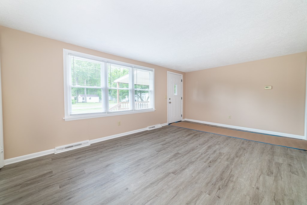 1205 Dawsett Avenue, Galion, Ohio 44833, 3 Bedrooms Bedrooms, ,1 BathroomBathrooms,Residential,For Sale,Dawsett Avenue,9067524