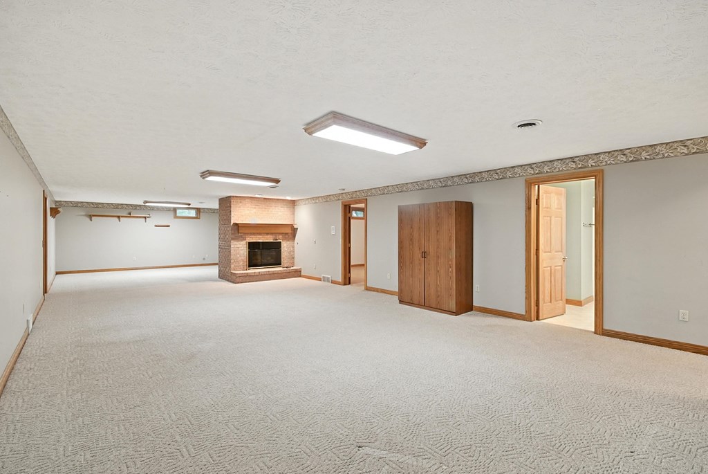 2323 Forest Hill Circle, Ontario, Ohio 44903, 4 Bedrooms Bedrooms, ,3 BathroomsBathrooms,Residential,For Sale,Forest Hill Circle,9067528