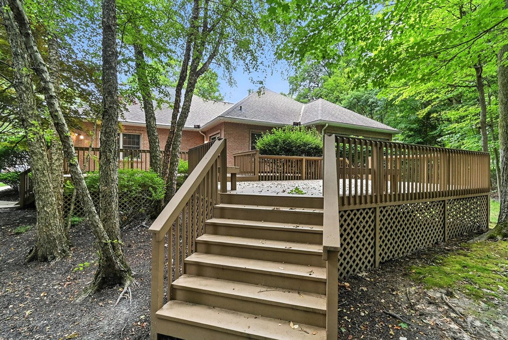 2323 Forest Hill Circle, Ontario, Ohio 44903, 4 Bedrooms Bedrooms, ,3 BathroomsBathrooms,Residential,For Sale,Forest Hill Circle,9067528