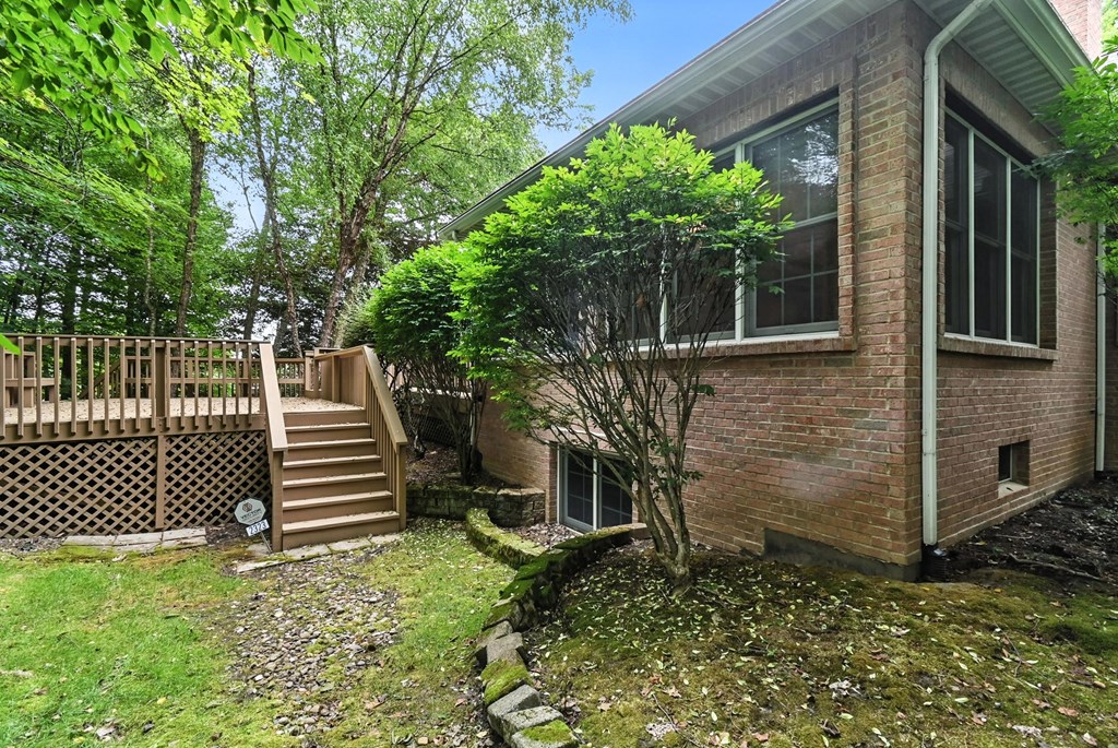 2323 Forest Hill Circle, Ontario, Ohio 44903, 4 Bedrooms Bedrooms, ,3 BathroomsBathrooms,Residential,For Sale,Forest Hill Circle,9067528