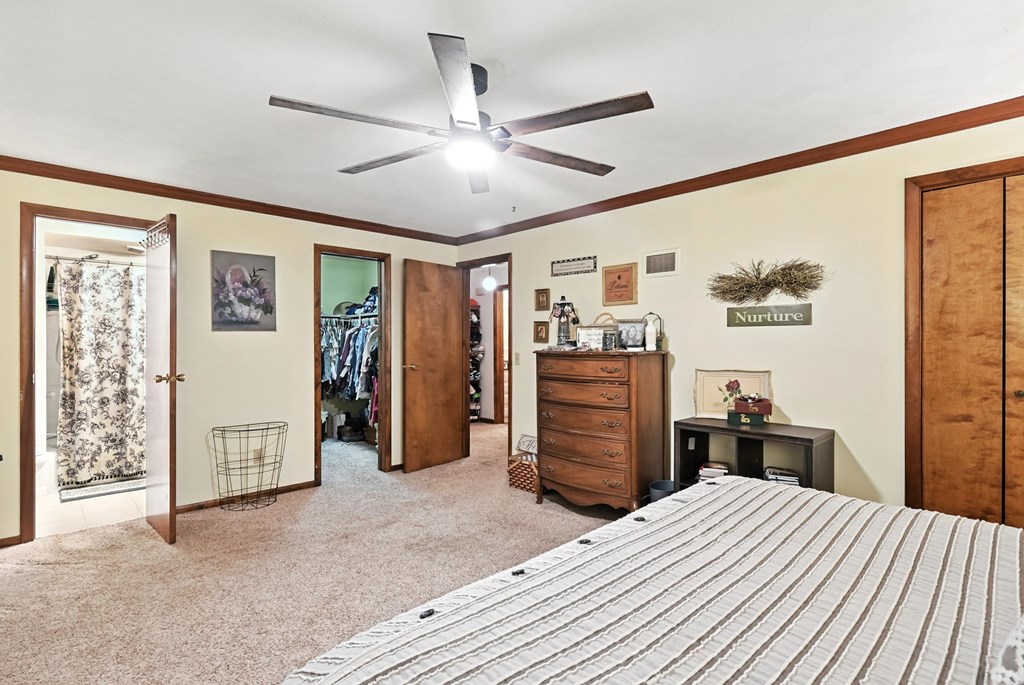 226 E Howard Street, Willard, Ohio 44890, 4 Bedrooms Bedrooms, ,2 BathroomsBathrooms,Residential,For Sale,Howard Street,9067531