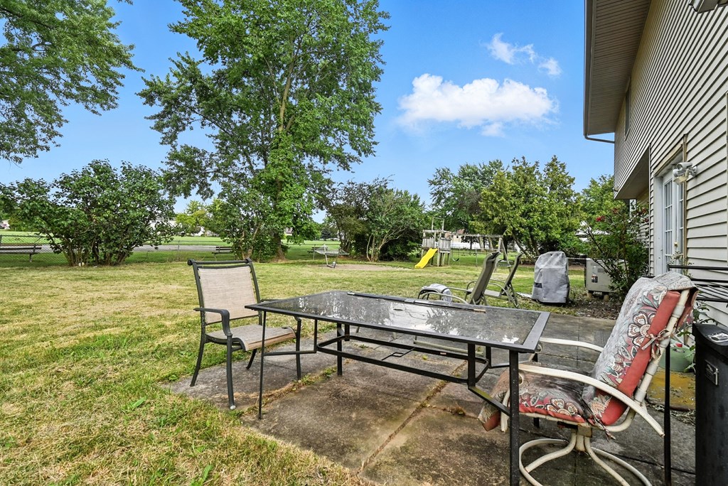 880 Loire Valley Drive, Marion, Ohio 43302, 4 Bedrooms Bedrooms, ,2 BathroomsBathrooms,Residential,For Sale,Loire Valley Drive,9067533