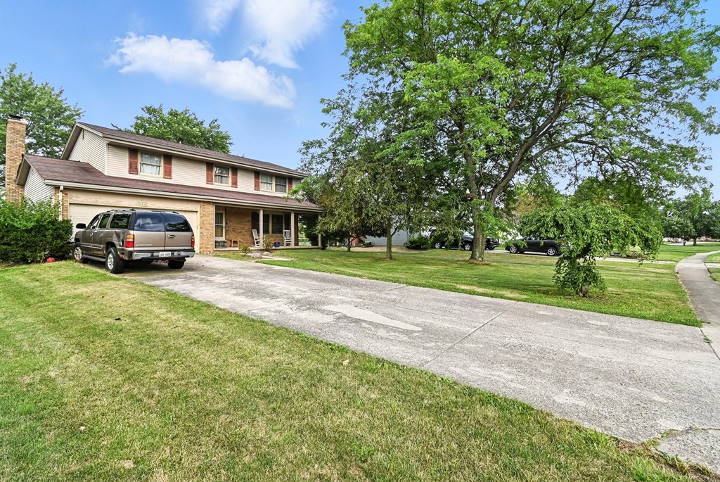 880 Loire Valley Drive, Marion, Ohio 43302, 4 Bedrooms Bedrooms, ,2 BathroomsBathrooms,Residential,For Sale,Loire Valley Drive,9067533