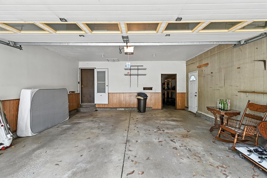 1515 Oakridge Drive, Bucyrus, Ohio 44820, 3 Bedrooms Bedrooms, ,2 BathroomsBathrooms,Residential,For Sale,Oakridge Drive,9067556