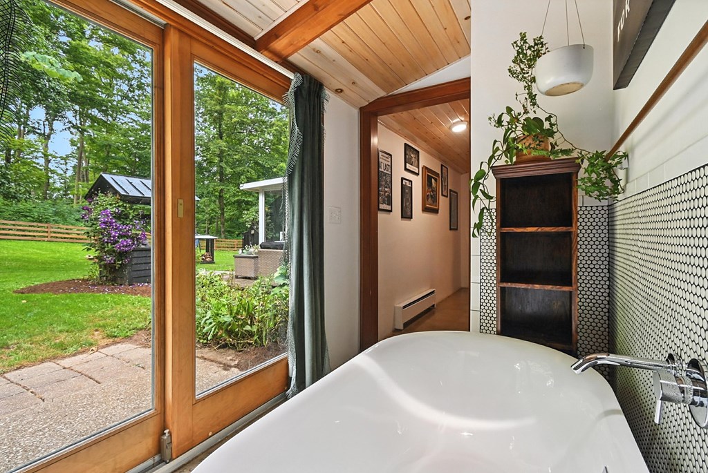 224 Garver Road, Mansfield, Ohio 44903, 4 Bedrooms Bedrooms, ,3 BathroomsBathrooms,Residential,For Sale,Garver Road,9067567