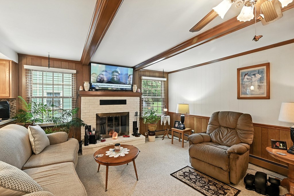 136 Elmridge Road, Mansfield, Ohio 44907, 2 Bedrooms Bedrooms, ,3 BathroomsBathrooms,Residential,For Sale,Elmridge Road,9067581