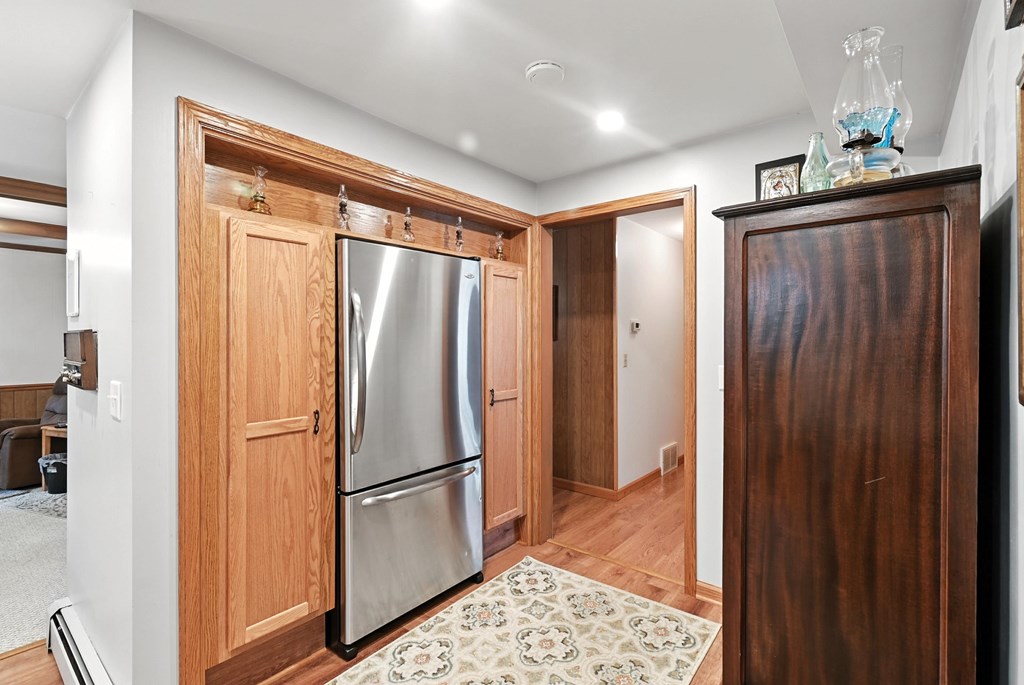 136 Elmridge Road, Mansfield, Ohio 44907, 2 Bedrooms Bedrooms, ,3 BathroomsBathrooms,Residential,For Sale,Elmridge Road,9067581